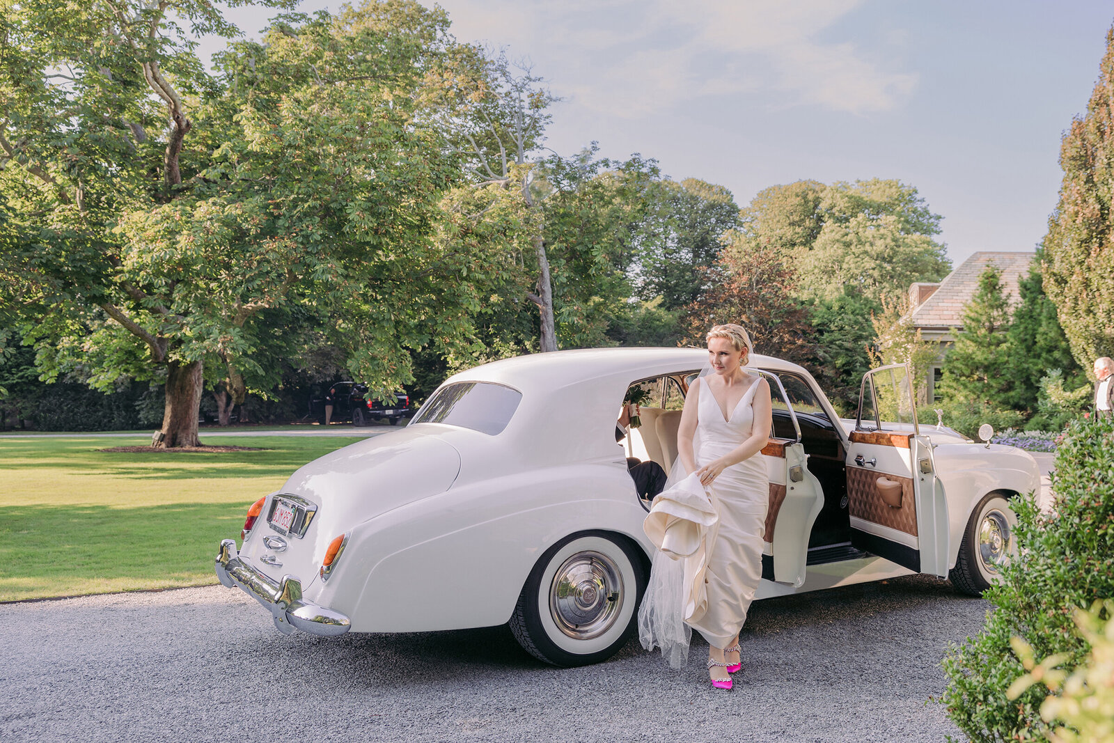 newport bellevue mansion wedding ri antique car