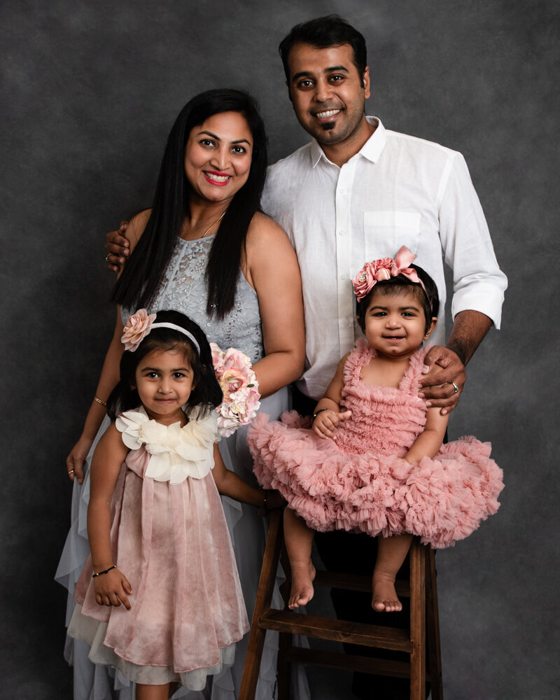 Monclaire_NJ_First_Birthday_Timeless_Family_Gray_Backdrop
