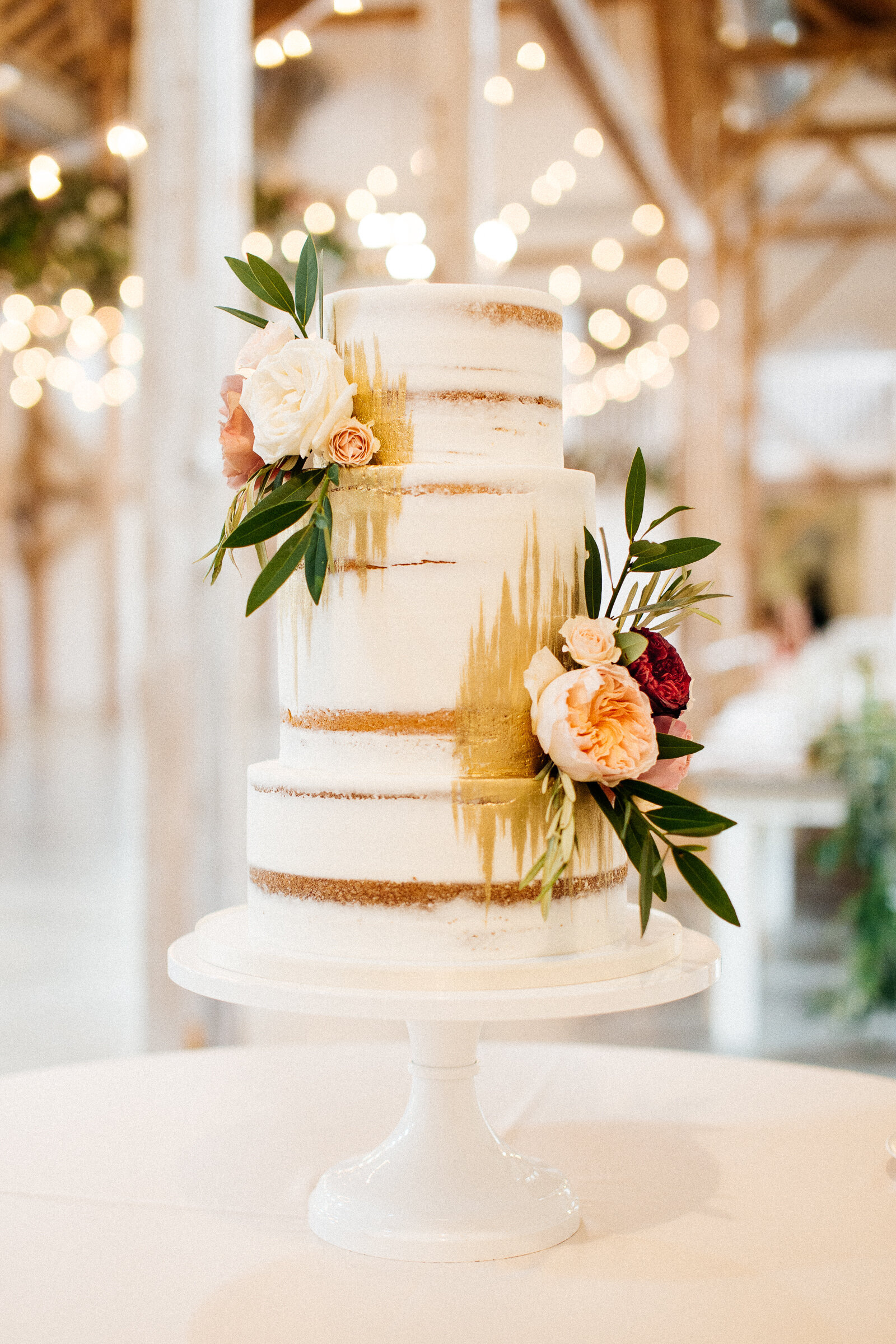 Textured-Organic-Wedding-Cake-Ashley-Cakes-2