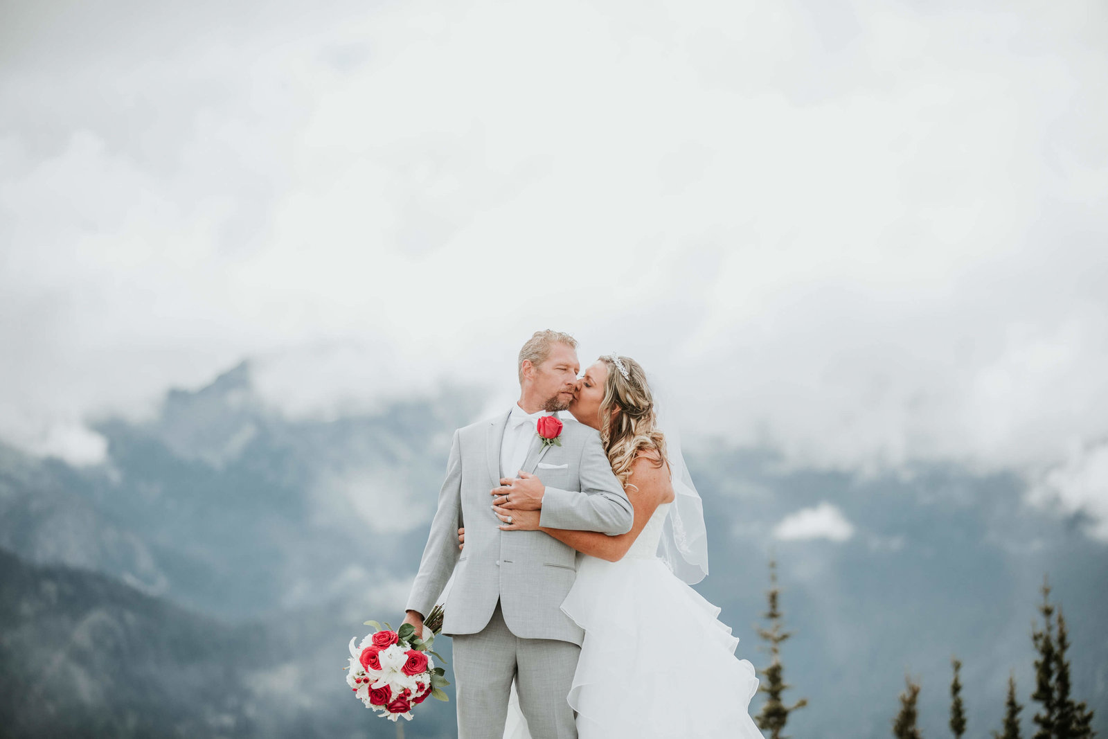 Crystal-Mountain-Resort-Wedding-Wedding-Seattle-Melissa+Russ-143