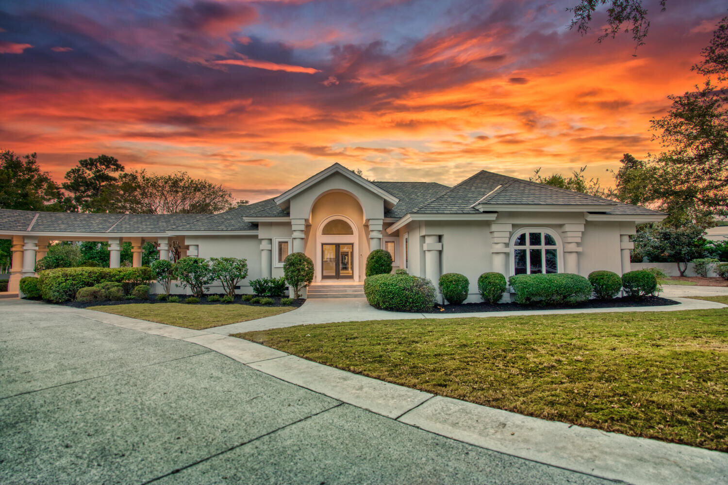 2212 Pinehurst Pl Wilmington-large-002-003-T7A6324 1-1500x1000-72dpi