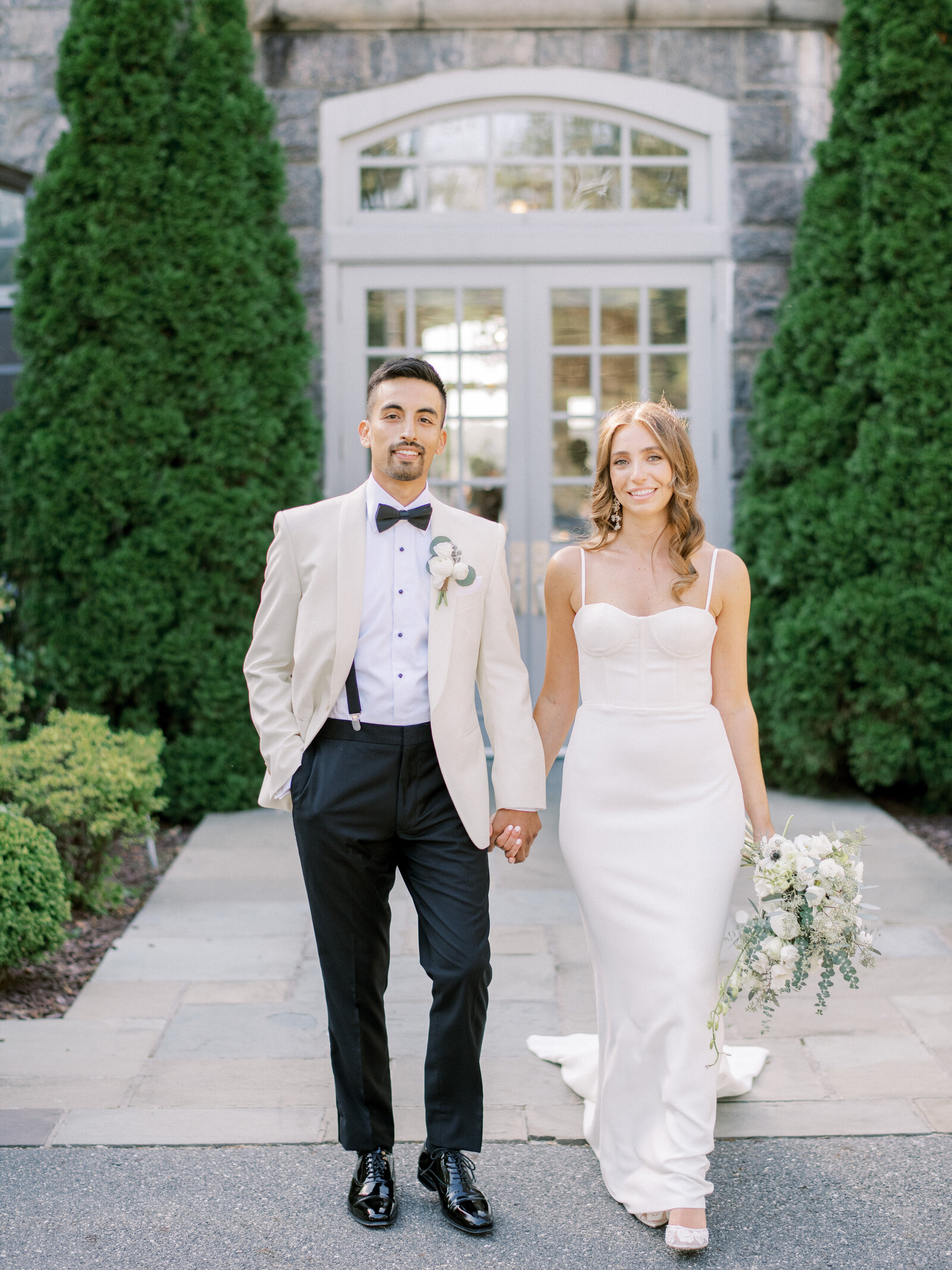 Lindsay Lazare Photography New York Wedding Engagement Photographer Hudson Valley Destination Travel Intentional Timeless Connection Drive Luxury Heirloom Photographs Photos  LLP_4652