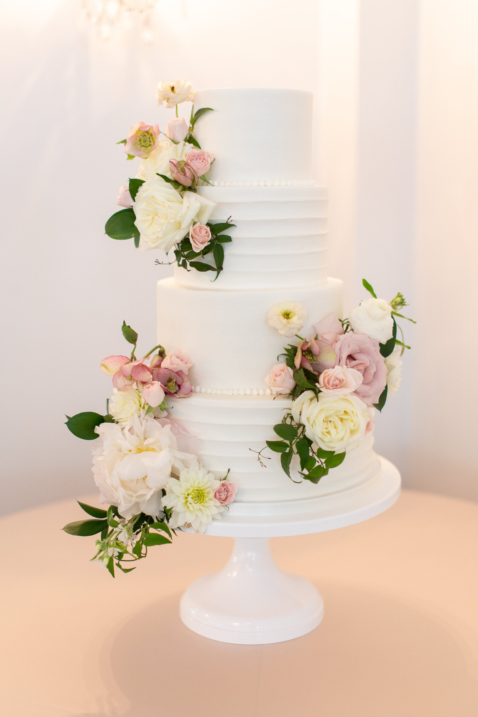 Textured-Organic-Wedding-Cake-Ashley-Cakes-5