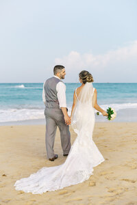 wedding photography at the beach