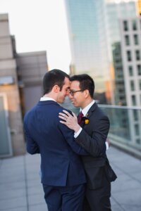 Boston Back Bay Wedding at Mandarin Oriental, Boston. Deborah Zoe Photography. Boston Wedding Photographer.
