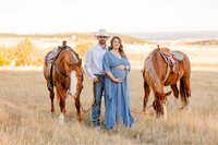 Sundance WY - Maternity Portrait Session--2