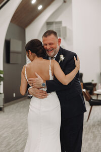 Quad Cities Wedding Venue | Healy Hollow - Taylor Ridge Wedding Venue-15
