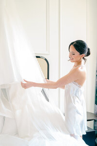 Reynoso-Clark-Bride-Getting-Ready-5