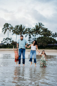 hanalei bay family photographer kauai-97