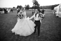 Saltwater-farm-vineyard wedding-photographer-1