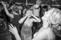 jonathan-edwards-winery-wedding-north-stonington-ct-26