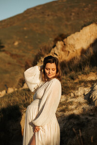 Natural maternity photography outdoors during sunset in Christchurch