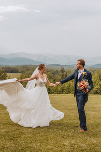 Carolyn & Micah - Wedding Previews - Amative Creative-82