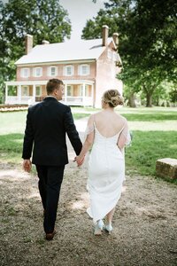 Louisville-Kentucky-Wedding-Venues--Locust-grove-02