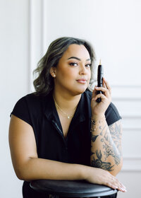 Editorial personal brand photography of a creative entrepreneur in Southern California, showcasing expertise and personality for a modern, elevated online presence.