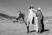 colorado-elopement-photographer-sylvan-dale-ranch184-B&W