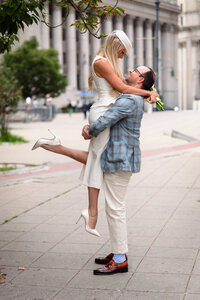 7-13-260335Annie_Jason_CityHall