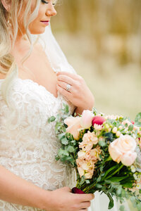 Jackson Hole photographers capture bridal bouquet details
