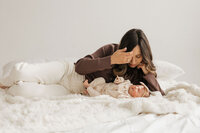 candid-mother-and-baby-newborn-photography-boulder-453