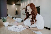 Ashlee-writing-in-journal