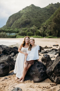 Colvin Family Photos at Tunnels Beach-14