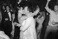belle-haven-greenwich-film-wedding-photographer-love-melissa-1534
