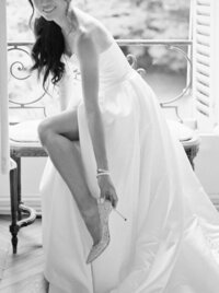 Bride Shoe | Chateau de Santeny Luxury Wedding Photography France | Juno by Julia C. Vona