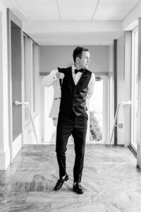 Groom getting ready at Belle Mer Wedding Venue Newport