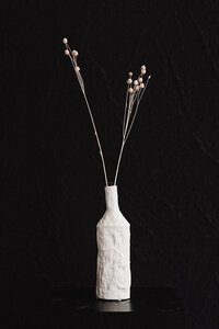 kaboompics_the-delicate-beauty-of-dried-pink-flax-dried-and-preserved-flowers-home-interior-decor-33426