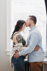 Toronto Natural Maternity Portraits