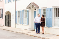 engagement photos in downtown charleston