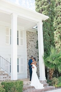 McClain-Highlights-the-island-house-78