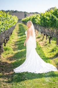 jonathan-edwards-winery-wedding-north-stonington-ct-17