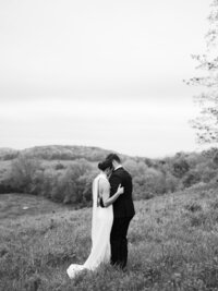 Big Spring Farm Wedding Photographer Kristen Weaver Photography VA Wedding Worldwide Wedding Editorial Fashion Chic Clean Film-1305