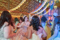 quinceañera party. Photo by 4Karma Studio