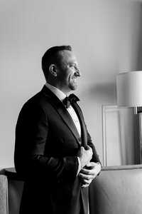 Kristen Weaver Photography Orlando Florida Destination Worldwide Wedding Photographer Named Top Wedding Photographer in World Editorial Fashion Inspired Clean Film Digital KWP Soft Classic16