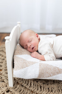 Newborn studio photographer Royal Oak MI