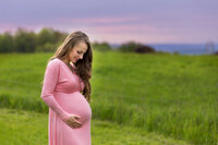 Tottenham-Ontario-Maternity-Photography-002