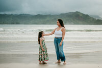 hanalei bay family photographer kauai-68