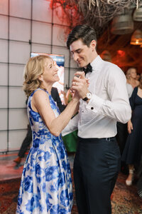 Mother-Son Dance | Editorial Wedding Photographer in Montreal | Juno by Julia C. Vona
