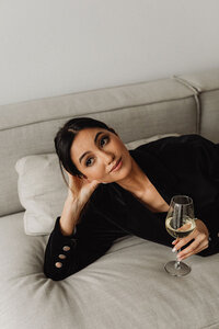 kaboompics_sophisticated-wine-tasting-portraits-modern-asian-woman-in-elegant-black-outfit-holding-white-wine-glass-33687