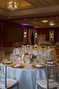 Mandarin Oriental Boston Wedding. Deborah Zoe Photography. Boston Wedding Photographer.