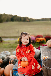 family mini engagement couple wedding christmas spring fall sessions maternity photographer wedding photography stuarts draft waynesboro charlottesville staunton47