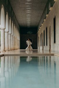 Merida bridal portraits with a reflection pool