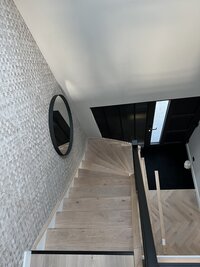 Praktische afwerking met PVC op een trap