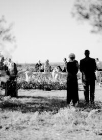 kendall-stephen-bw-theory-hill-country-wedding38_1