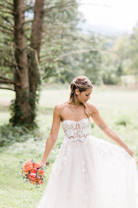 Bridal portrait at Mt View Country Club by Jana Scott photography