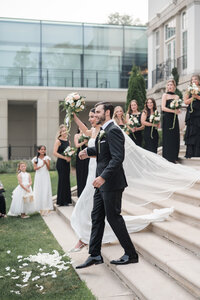 War-Memorial-Detroit-Wedding-Photographer-Courtney-Rudicel-1597