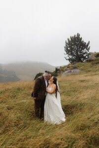Elopement in the wild in Christchurch and Canterbury