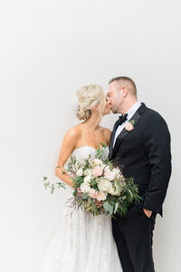 Kristen Weaver Photography Orlando Florida Destination Worldwide Wedding Photographer Named Top Wedding Photographer in World Editorial Fashion Inspired Clean Film Digital KWP Soft Classic27